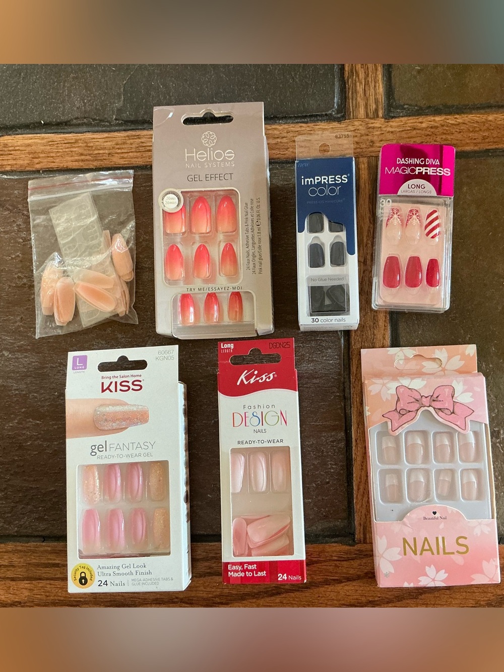 7 lot bundle of faux glue press on Nails, LONG, GEL EFFECT, Ready to Wear, multi